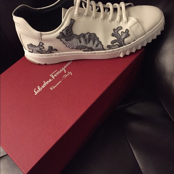 Men shoes size 12 - Picture 1 of 1